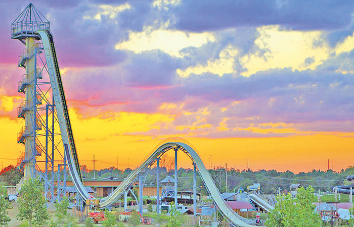The World's Largest Water Slide: Verrückt