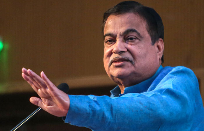 'પેટ્રોલ-ડીઝલ બંધ કરો નહીંતર...' નીતિન ગડકરીની ઓટો કંપનીઓને કડક સૂચના, જણાવ્યો ફ્યુચર પ્લાન