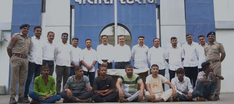 Ahmedabad Police's midnight ‘Knock-Knock’ operation in Vatva, 8 detained for weapons, prohibition offences