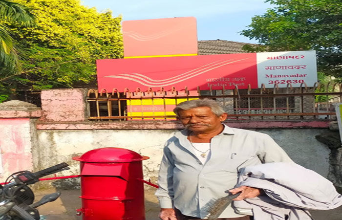 પોસ્ટમેનનો અનોખો લગાવ, નિવૃત્તિ બાદ પણ ટપાલ પેટીને રંગરોગાન