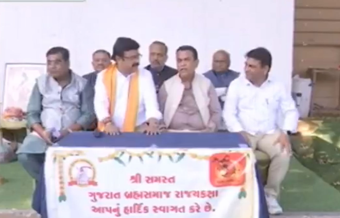 ઠાકોર-રબારી બાદ હવે બ્રહ્મ સમાજ બનાવશે 'સામાજિક બંધારણ', લગ્નમાં થતા ખોટા ખર્ચ પર મુકાશે બ્રેક