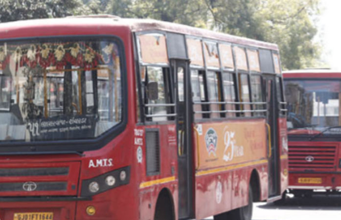 અમદાવાદમાં AMTS એ અડફેટે લેતા વૃદ્ધાનું મોતઃ ડ્રાઇવરે ખુદ પોલીસને ફોન કરી આપી માહિતી