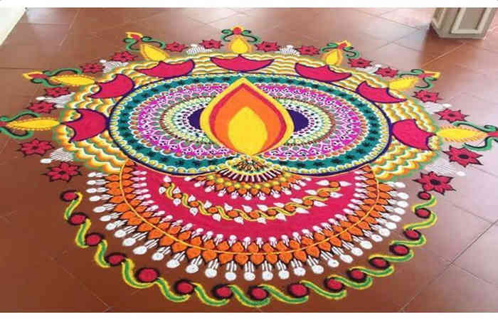 આધુનિક દિવાળીમાં પલાસ્ટીકના સ્ટીકર વાળી રંગોળીએ ઘરોમાં સ્થાન લીધું