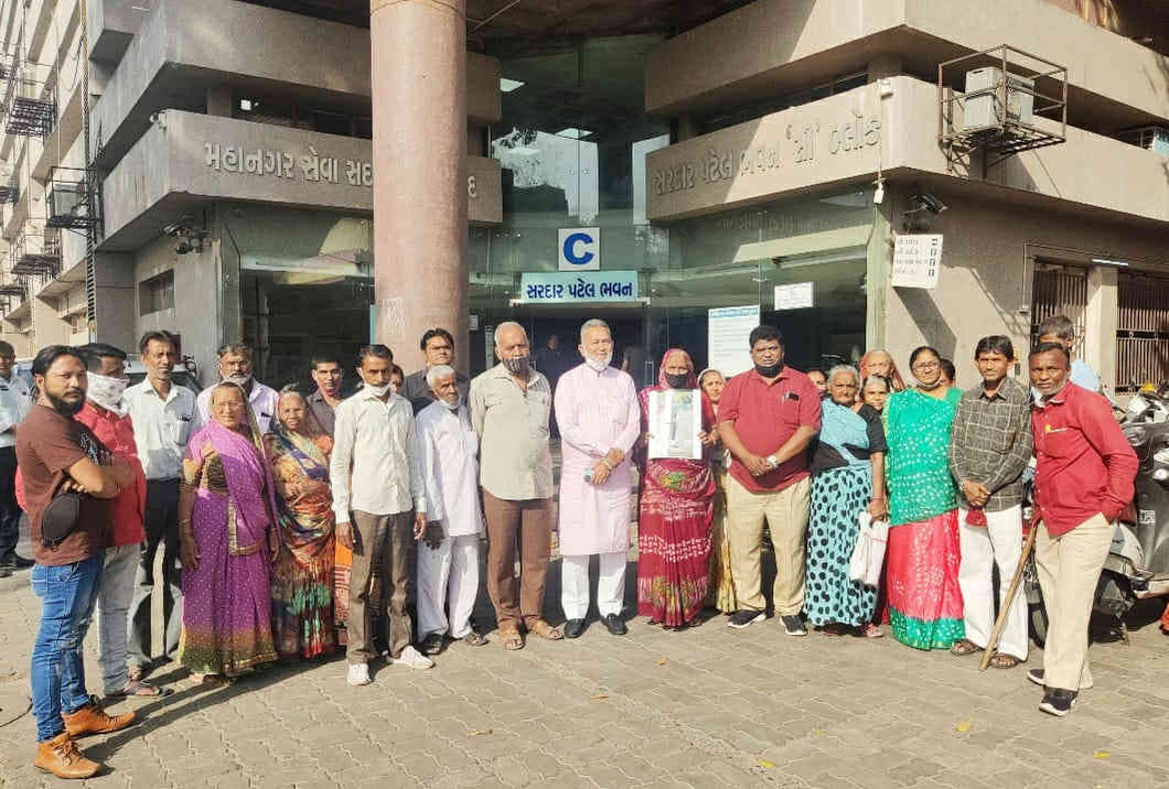 સરહદ સાચવતા સૈનિકના પરિવારની વેદના ,મેટ્રોની કામગીરીથી ગોમતીપુરના સૈનિક પરિવારનું ઘર છીનવાઈ ગયું