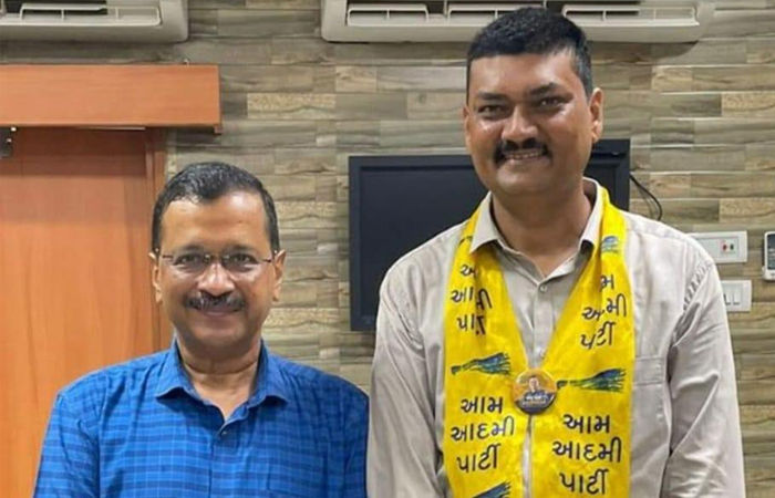 ગુજરાતમાં AAPમાં ડખાં, દંડક પદેથી ઉમેશ મકવાણાનું રાજીનામું પણ ધારાસભ્ય પદ અંગે અસમંજસ