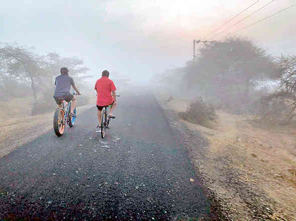 ટાઢા બોળ પવન ફુંકાતા ઠંડીની ધાર તીવ્ર બની : નલિયા ૧ર.ર ડિગ્રી