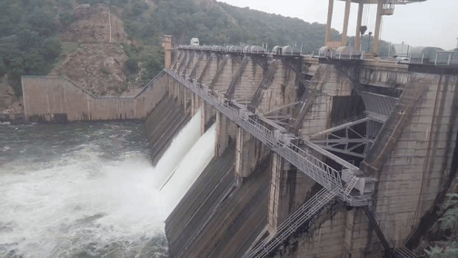 VIDEO: પાનમ ડેમમાં પાણીની આવક વધતાં નદીમાં પાણી છોડાયું, કાંઠાના 38 ગામમાં ઍલર્ટ