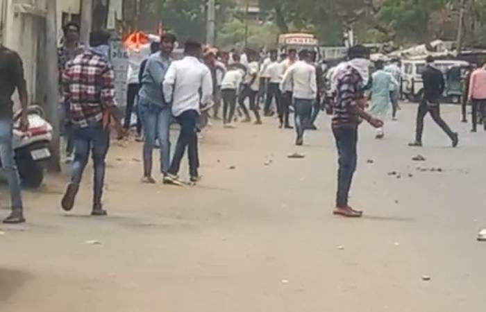 રામનવમી : વડોદરામાં ફરી પથ્થરમારો, ગૃહવિભાગ એક્શનમાં, પોલીસ કમિશનર મેદાનમાં