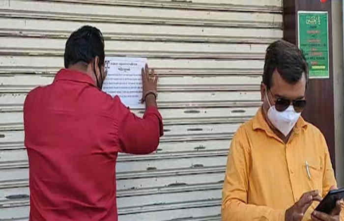 વડોદરા: કોર્પોરેશનની દુકાન બારોબાર લઘુમતી કોમના વેપારીને વેચાણ કરતા વિવાદ, આખરે બે દુકાન સીલ
