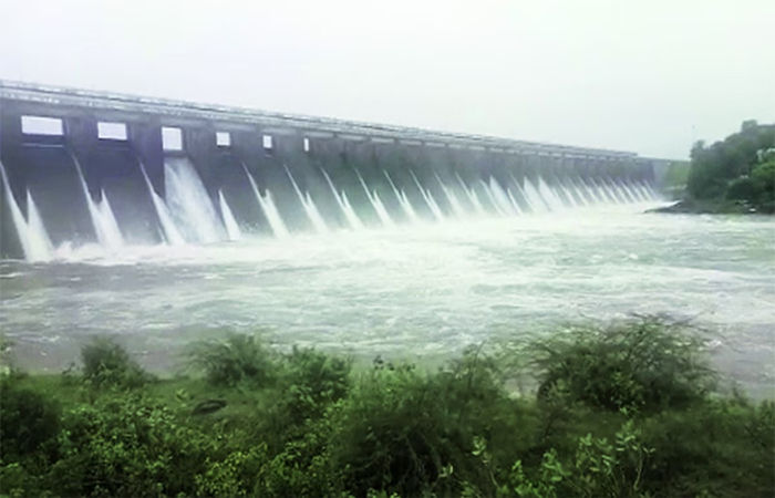 શેત્રુંજી ડેમ ફરી છલકાયો, 10 દરવાજા ખોલાયા