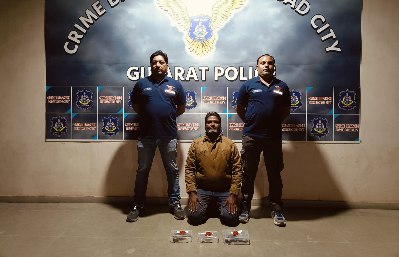 Ahmedabad Crime Branch arrests 47-year-old with two illegal pistols, 4 cartridges in Vatva