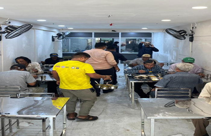 રાજકોટના નિરાધાર વડીલોને  રોજ 2 ટંક ફ્રી ભોજન આપતું રસોડું ખુલ્યું