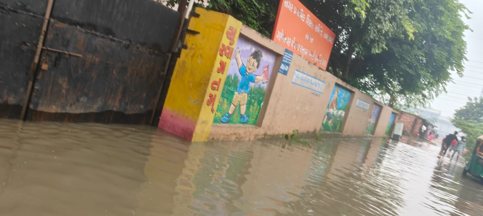 સતત બીજા દિવસે વરસાદી માહોલ, વિરાટનગર,મેમ્કો અને રાણીપમાં બે, સરેરાશ પોણા બે ઈંચ વરસાદ