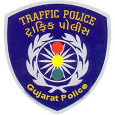 ચાર દરવાજા વિસ્તારમાં ભારે ભીડના કારણે ટ્રાફિક જામની સમસ્યા