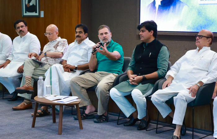 'આગામી એક વર્ષમાં મોદી સરકાર પડી જશે...', કોંગ્રેસની બેઠકમાં રાહુલ ગાંધીનો મોટો દાવો