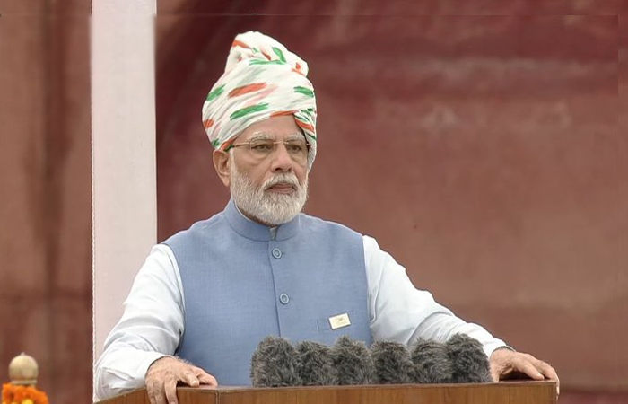 Independence Day: PM મોદીએ લાલ કિલ્લા પરથી આપ્યો નવો નારો