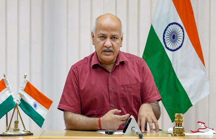 'આ શું નોટંકી છે મોદીજી?', સિસોદિયાએ PMનો જૂનો વીડિયો શેર કરીને સાધ્યું નિશાન