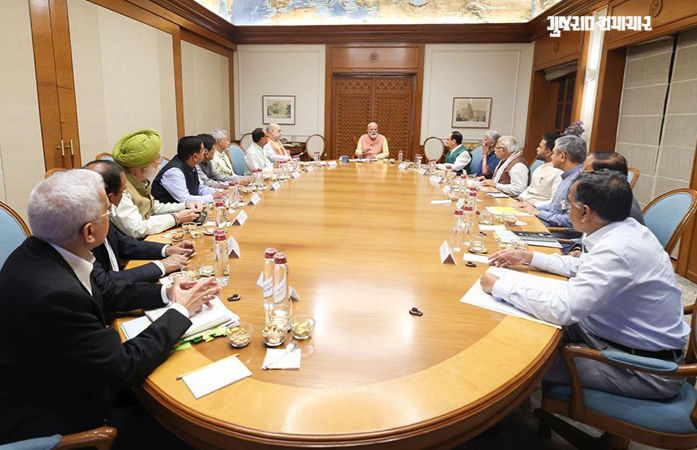 મધ્ય પૂર્વ સંકટ પર PM મોદીની અધ્યક્ષતામાં બીજી CCS બેઠક, કહ્યું-'જનતા પર યુદ્ધની અસર ન પડવી જોઈએ'