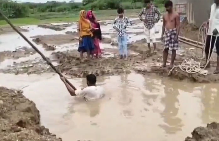 વાલીઓ ધ્યાન રાખજો! ઘોઘામાં રમતા રમતા ત્રણ બાળકો ખાડામાં ડૂબ્યા, 2ના કરૂણ મોત, એકનો બચાવ