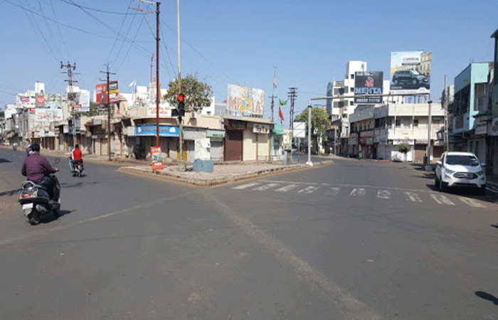 જામનગરમાં જનતા કરફ્યુને જબરૂ સમર્થન: લોકોએ સ્વયંભૂ સજજડ બંધ પાડ્યો