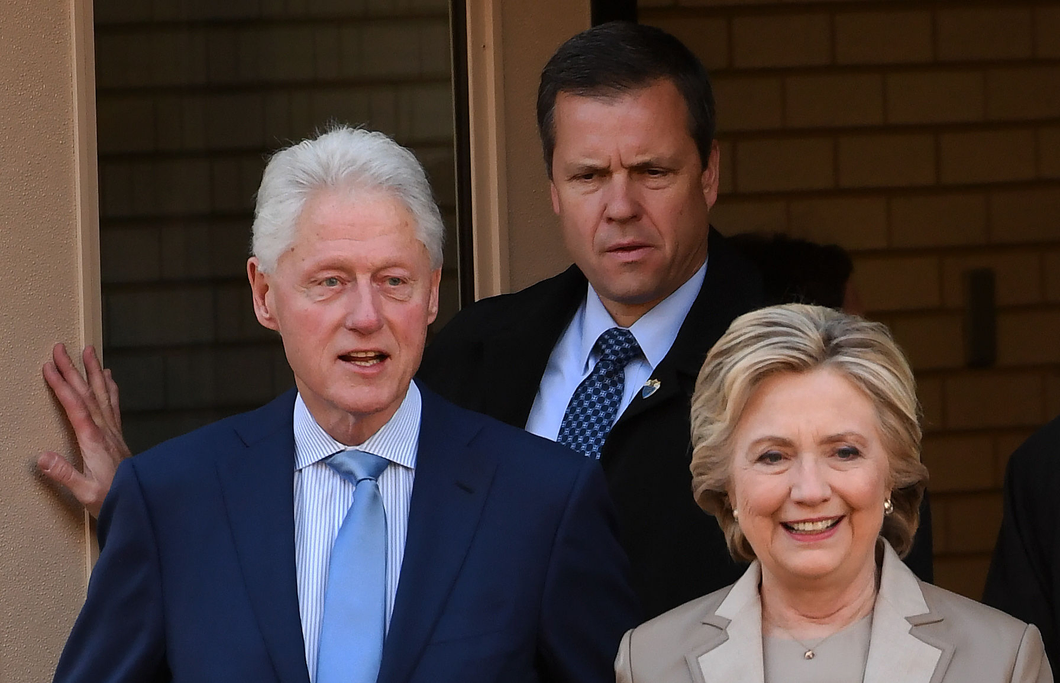 Bill Clinton, Hillary agree to testify in Epstein-linked congressional probe amid contempt threat