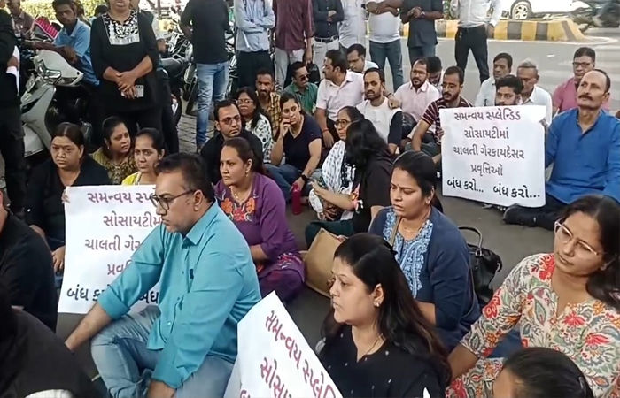 વડોદરા શહેરના સેવાસી રોડ પરની રહેણાંક સોસાયટીમાં કોમર્શિયલ પ્રવૃત્તિ થતા રોષ