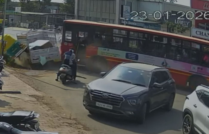 AMTS bus crashes into vehicles near Gota ceramic market, 3 injured
