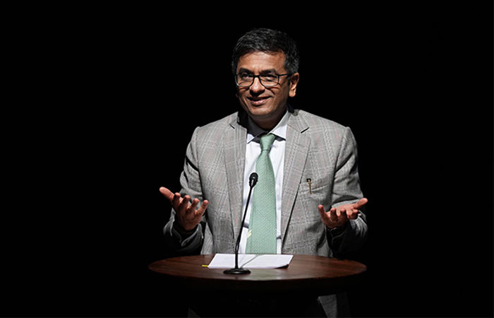 રાજકારણમાં એન્ટ્રી અંગે પૂર્વ CJI ચંદ્રચૂડનું મોટું નિવેદન, જજોને આપી સાવચેત રહેવાની સલાહ