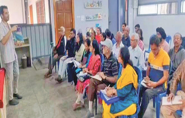 એક વિદેશી નારી બની કન્નડ શીખવ-નારી