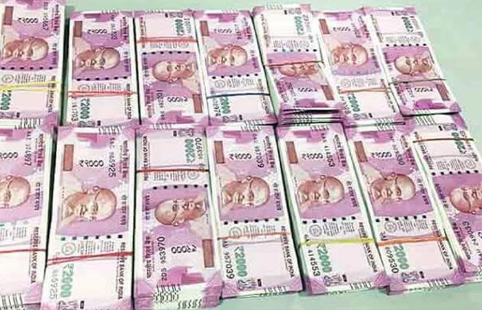 ₹2000ની નોટ પર RBI ની મોટી અપડેટ,  હજુ પણ ₹5,669 કરોડની નોટો લોકો પાસે