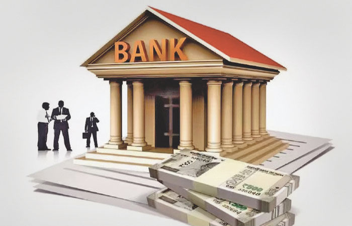RBI દ્વારા બેંકોને ડેબિટ કાર્ડ, લેટ પેમેન્ટ અને મિનિમમ બેલેન્સ ફી ઘટાડવાનો નિર્દેશ