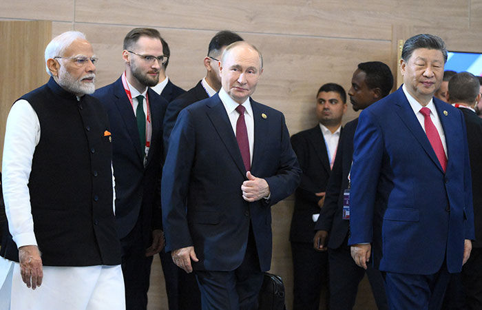 ટ્રમ્પની દાદાગીરી સામે BRICSની એકતા: બ્રાઝિલ બાદ રશિયાના પ્રમુખ સાથે PM મોદીની ટેલિફોનિક વાતચીત