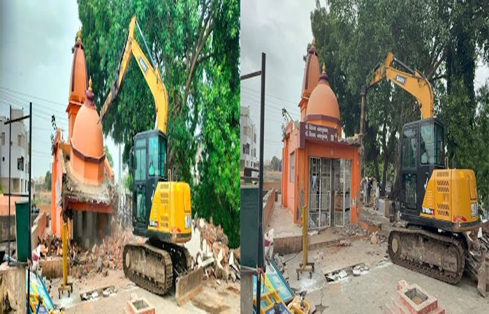 જામનગરના મિગકોલોની વિસ્તારમાં આવેલા જંગલેશ્વર મહાદેવ મંદિરનું સ્થળાંતર કરી જુના મંદિરનો હિસ્સો દૂર કરાયો