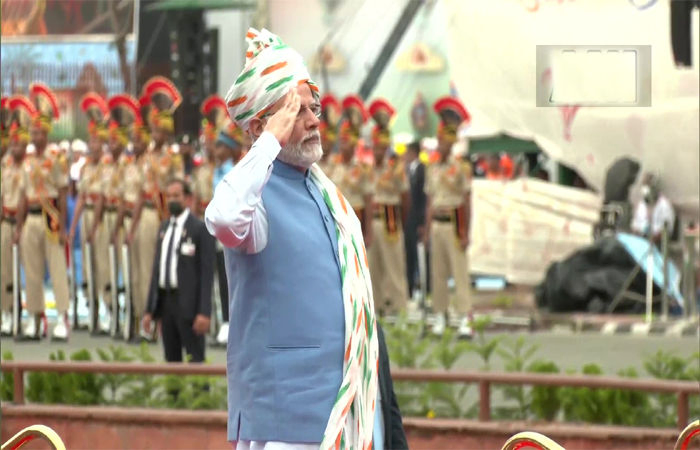 Independence day: PM મોદીએ 5 સંકલ્પ સાથે આગામી 25 વર્ષની બ્લૂપ્રિન્ટ જણાવી