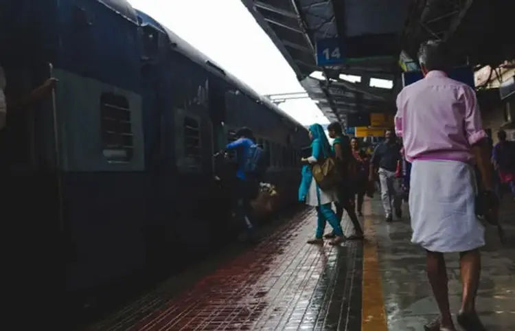 Ticketless passengers paid Western Railway ₹350.69 crore in fines in 5 years