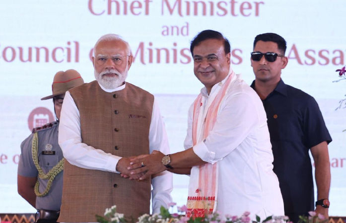હિમંતા બિસ્વા સરમાની શપથવિધિ: આસામના પ્રથમ બિન-કોંગ્રેસી CM જેમણે સતત બીજી ટર્મ મેળવી!