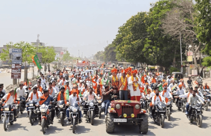 સુરત: જનતાને દંડ પણ નેતાઓને છૂટ? રાજકીય રેલીઓમાં ટ્રાફિક નિયમોના ઉડ્યા ધજાગરા