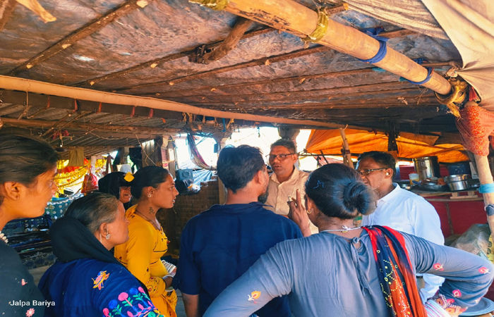 કપડવંજ પંથકની રસ્તો ભટકેલી બાળકીનું 3 દિવસ બાદ પરિવાર સાથે પુનઃ મિલન