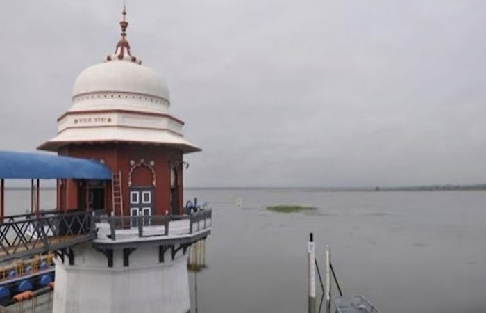 વડોદરાના આજવામાં 24 કલાકમાં બે ઇંચ વરસાદ પડતા સપાટી વધીને 211.26 ફૂટ થઈ