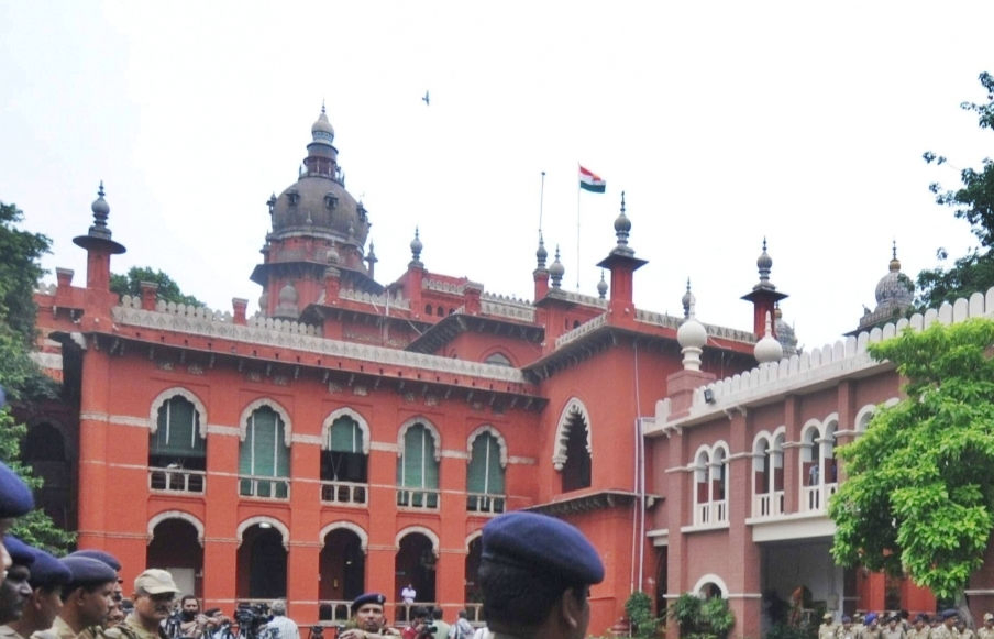 Madras HC seeks Centre’s response on PIL to bring petrol, diesel under GST