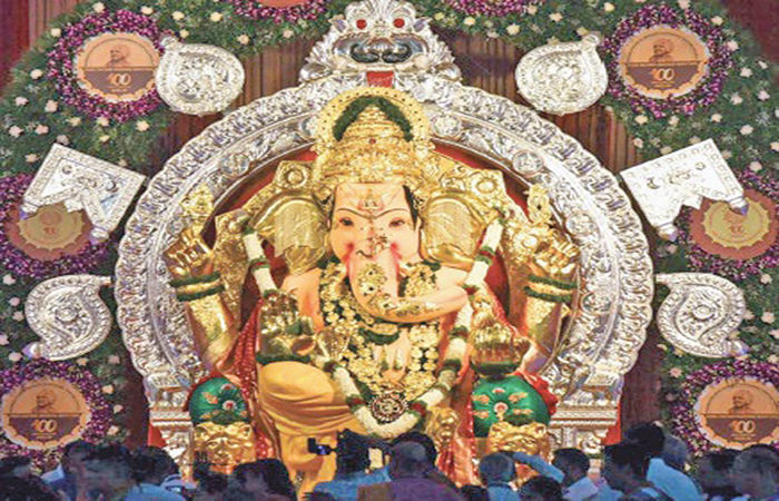 જીએસબીના ગણપતિ સૌથી શ્રીમંત 67 કિલોથી વધુ સોનાનો શણગાર