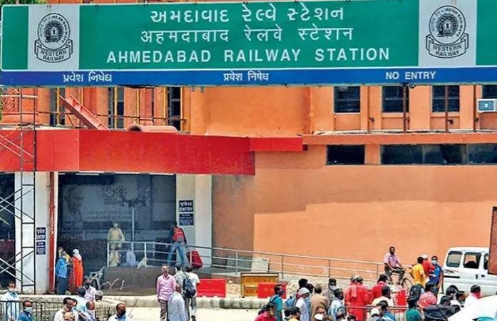 અમદાવાદમાં રેલવે સ્ટેશને આવતી અનેક ટ્રેનોના સમય અને સ્થળ બદલાયા, જુઓ લીસ્ટ