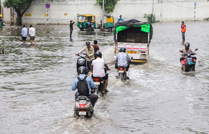 ગુજરાતમાં મેઘમહેરની આગાહી, માછીમારોને દરિયો ન ખેડવા સૂચના; આજે વલસાડમાં સૌથી વધુ વરસાદ