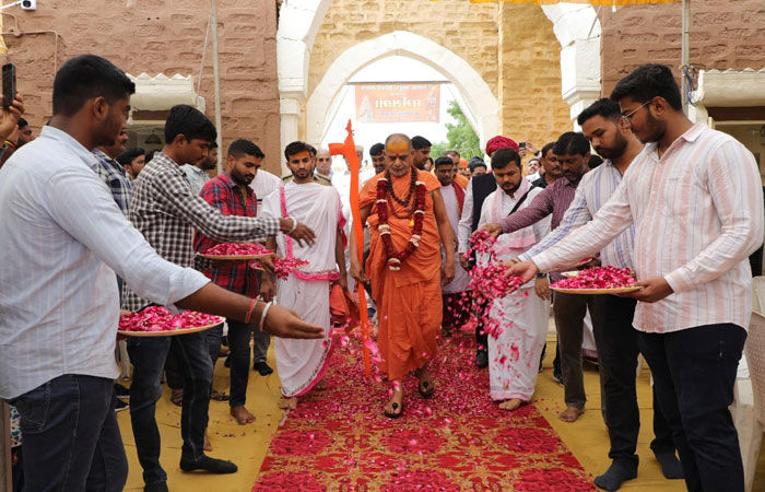 શક્તિ મંદિરમાં શંકરાચાર્ય સદાનંદ સરસ્વતીજીની ધર્મ સભાનું આયોજન