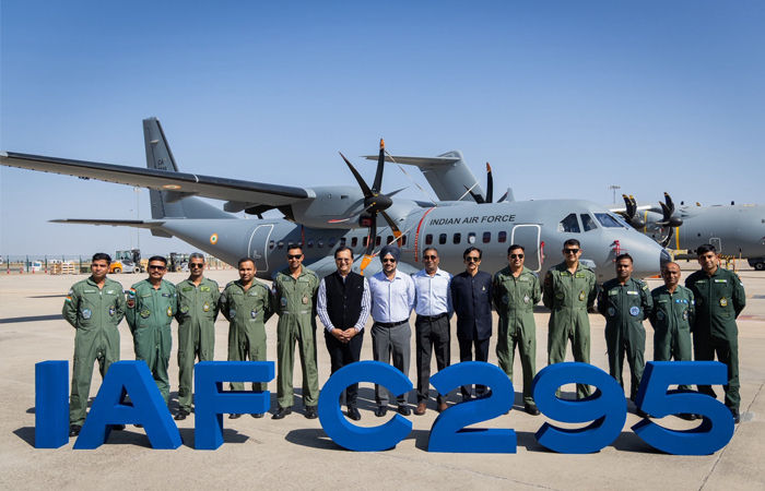સ્પેને ભારતને સોંપ્યા તમામ C-295 લશ્કરી કાર્ગો વિમાન, 11 કલાક સતત ઉડવાની ક્ષમતા