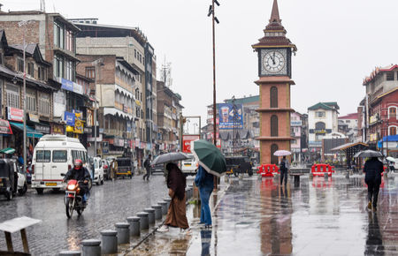 J&K likely to witness erratic weather with rain, snow for three days