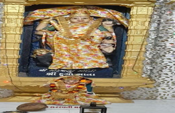 વાણીના અધિષ્ઠાત્રી દેવી સરસ્વતીજીનું પ્રથમ પૂજન શ્રી કૃષ્ણએ કર્યું હતું