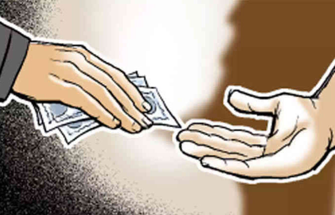 Junior clerk in Devbhumi Dwarka caught accepting ₹3,000 bribe in ACB trap