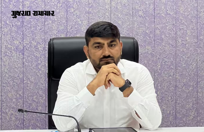 EDના દરોડા બાદ સુરેન્દ્રનગરના કલેક્ટર રાજેન્દ્ર પટેલની તાત્કાલિક બદલી, DDOને સોંપાયો વધારાનો ચાર્જ