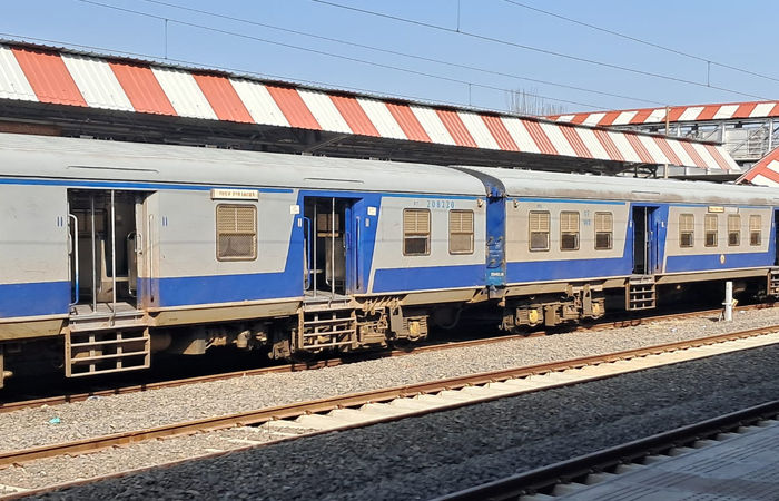 પ્રતાપનગર–એકતાનગર રૂટ પર મેમુ ટ્રેનોના ફેરા વધારવાની માગ